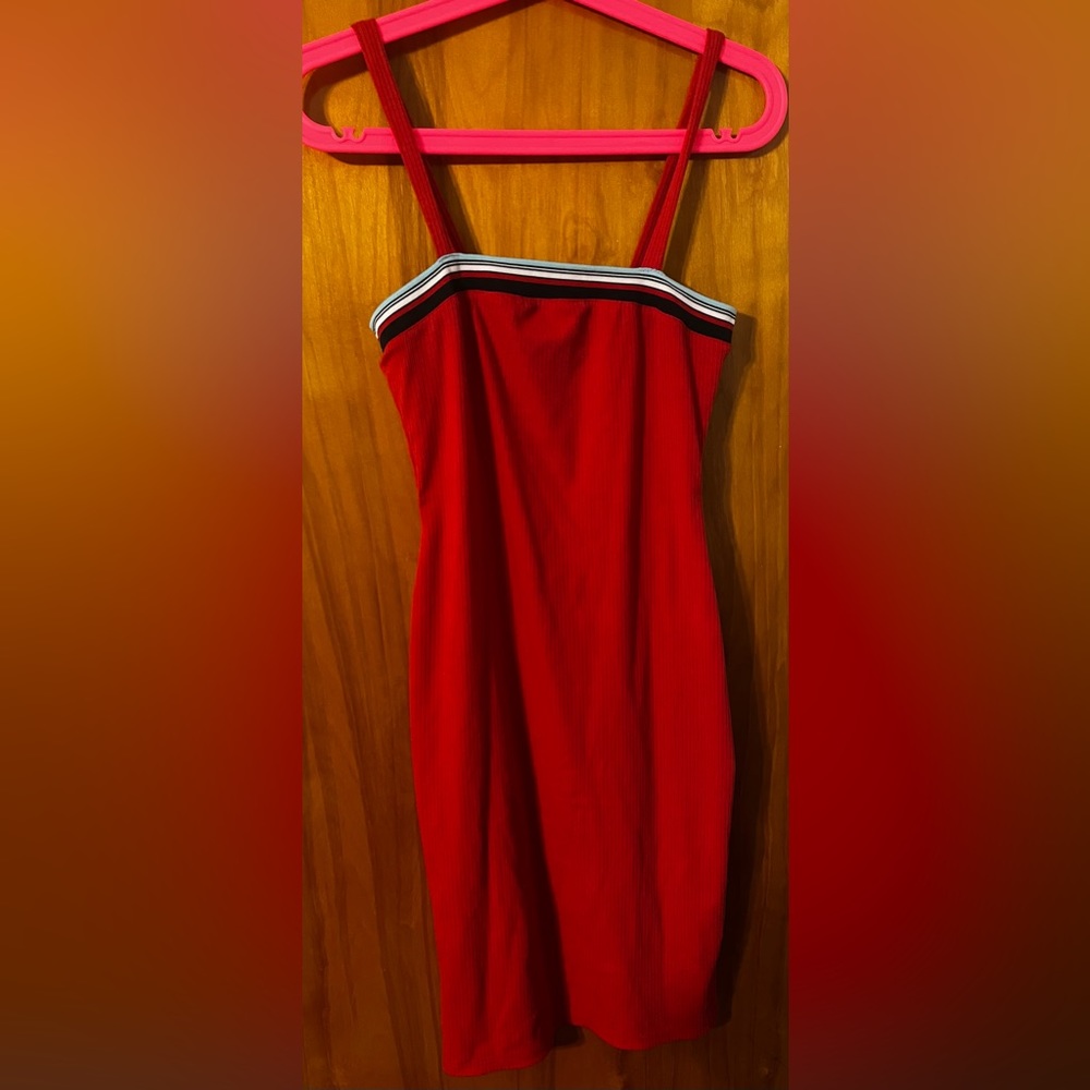 Red bodycon dress